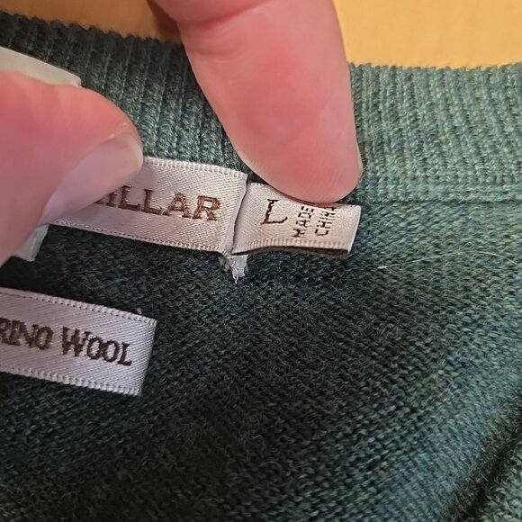 Peter Millar V Neck Sweater Mens Size Large Green 100% Merino Wool Pullover - Picture 8 of 10